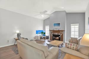 15830 GLENARN DRIVE, TAMPA, FL 33618 - MLS#MFRTB8419476