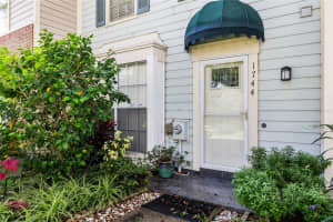 1744 MILL RUN CREEK, TAMPA, FL 33613 - MLS#MFRTB8419480