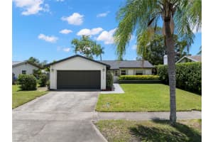 7382 120th Ave, LARGO
