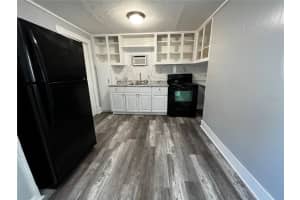 908 BEVERLY AVENUE, LARGO, FL 33770 - MLS#MFRTB8419484