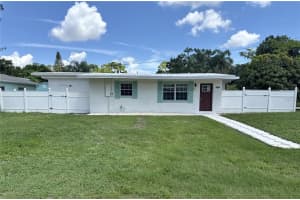 6675 56th Ave N, ST PETERSBURG
