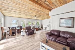 6848 SPRING LAKE ROAD, KEYSTONE HEIGHTS, FL 32656 - MLS#MFRTB8419569
