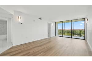 900 COVE CAY DRIVE, CLEARWATER, FL 33760 - MLS#MFRTB8419604