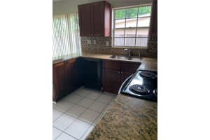 2217 WOODLAWN AVENUE, TAMPA, FL 33607 - MLS#MFRTB8419605