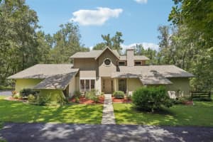 26092 Withrow Rd, BROOKSVILLE