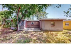 635 62ND AVENUE, ST PETERSBURG, FL 33705 Sold 11/20/25