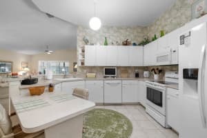 2429 NEW HAVEN CIRCLE, SUN CITY CENTER, FL 33573 - MLS#MFRTB8419720