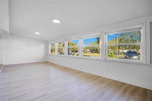 1009 FARRAGUT DRIVE, ST PETERSBURG, FL 33710 - MLS#MFRTB8419721