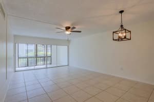 10215 REGAL DRIVE, LARGO, FL 33774 - MLS#MFRTB8419728