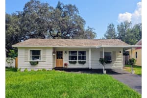 918 7th Ave Sw, LARGO