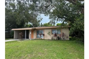 2124 Catalina Dr N, CLEARWATER