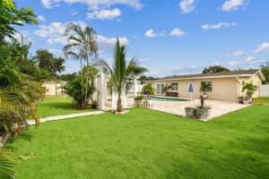 2580 GRANADA CIRCLE, ST PETERSBURG, FL 33712 - MLS#MFRTB8419845