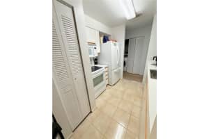 3001 58TH AVENUE, ST PETERSBURG, FL 33712 - MLS#MFRTB8419856