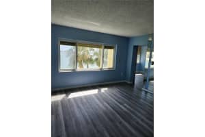 4525 COVE CIRCLE, ST PETERSBURG, FL 33708 - MLS#MFRTB8419857