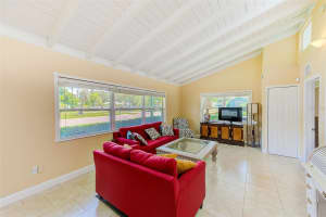 808 EWING AVENUE, CLEARWATER, FL 33756 - MLS#MFRTB8419885