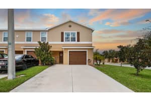 13123 Sonoma Bend Pl, GIBSONTON