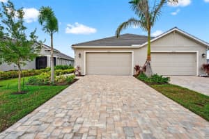 4220 GOLDEN CREEK TERRACE, PARRISH, FL 34219 - MLS#MFRTB8419935