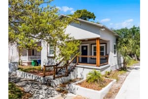 2335 W Beach St, TAMPA