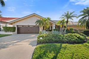 4121 CROSSWATER DRIVE, TAMPA, FL 33615 - MLS#MFRTB8420016