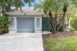 5722 Tanagerlake Rd, LITHIA