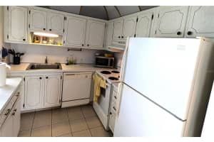 101 CAMBRIDGE TRAIL, SUN CITY CENTER, FL 33573 - MLS#MFRTB8420031