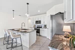 33471 HAMILTON HILL LN, WESLEY CHAPEL, FL 33545 - MLS#MFRTB8420108