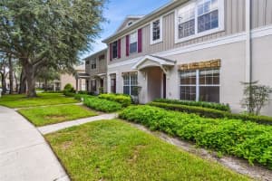 15813 FISHHAWK FALLS DR, LITHIA, FL 33547 Sold 10/01/25