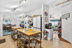 10538 BAY HILLS CIRCLE, THONOTOSASSA, FL 33592 Sold 11/17/25