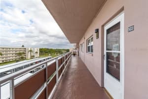 5521 80TH STREET, ST PETERSBURG, FL 33709 - MLS#MFRTB8420218