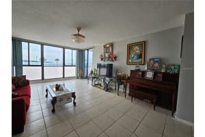 7100 SUNSHINE SKYWAY LANE, ST PETERSBURG, FL 33711 - MLS#MFRTB8420233