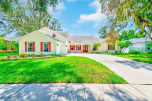 2535 Regal River Rd, VALRICO