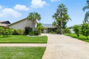 6109 SCHOONER WAY, TAMPA, FL 33615 - MLS#MFRTB8420254