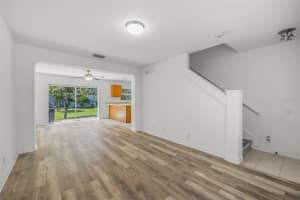 8010 THOROUGHBRED LOOP, LARGO, FL 33773 - MLS#MFRTB8420262