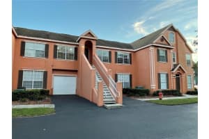 9248 Lake Chase Island Way #9248, TAMPA
