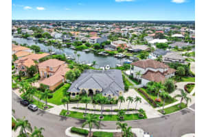 914 Capriccio Ln, APOLLO BEACH