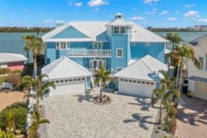 295 Bayside Dr, CLEARWATER BEACH