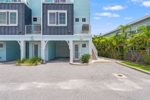 11715 1ST STREET, TREASURE ISLAND, FL 33706 - MLS#MFRTB8420390