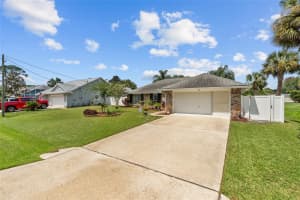 25 BANNERWOOD LANE, PALM COAST, FL 32137 - MLS#MFRTB8420392