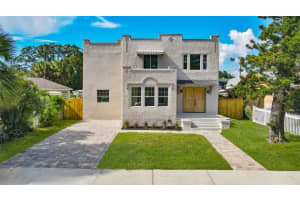 851 37th Ave S, ST PETERSBURG