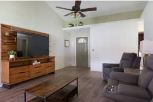 1052 MALLETWOOD DRIVE, BRANDON, FL 33510 - MLS#MFRTB8420427