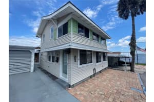 12 Plaza St E, BRADENTON