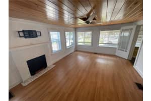 12 PLAZA STREET, BRADENTON, FL 34208 - MLS#MFRTB8420447