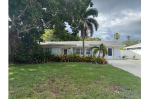 2186 SUNNYSIDE PLACE, SARASOTA, FL 34239 - MLS#MFRTB8420505