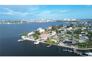 2000 DOLPHIN BOULEVARD, ST PETERSBURG, FL 33707 - MLS#MFRTB8420525