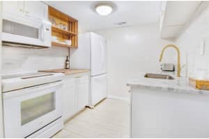 3640 41ST LANE, ST PETERSBURG, FL 33711 - MLS#MFRTB8420532