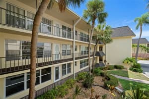 4780 COVE CIRCLE, ST PETERSBURG, FL 33708 - MLS#MFRTB8420535