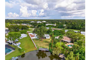 4422 LAKE DRIVE, SARASOTA, FL 34232 - MLS#MFRTB8420552