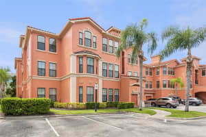 2705 VIA MURANO #114, CLEARWATER, FL 33764 - MLS#MFRTB8420557