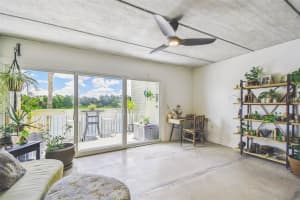 2424 TAMPA BAY BOULEVARD, TAMPA, FL 33607 - MLS#MFRTB8420595