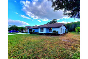 382 WATERFORD CIRCLE, TARPON SPRINGS, FL 34688 - MLS#MFRTB8420596